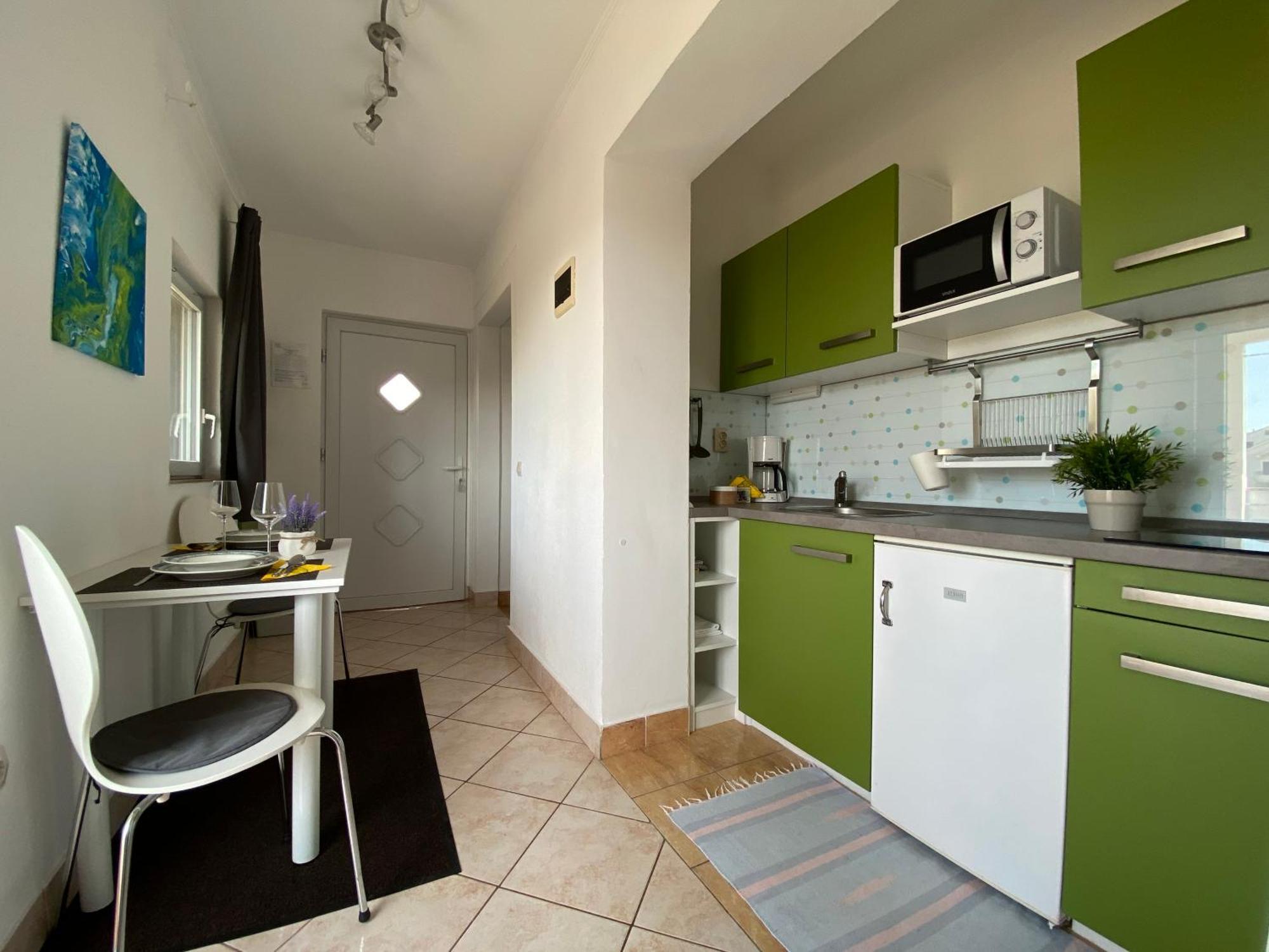 Apartments Hajl Крк Экстерьер фото