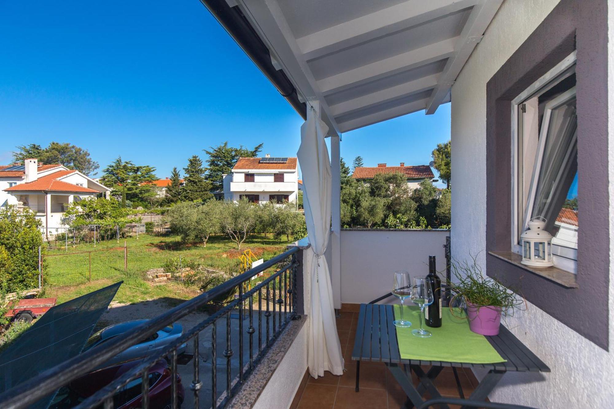 Apartments Hajl Крк Экстерьер фото