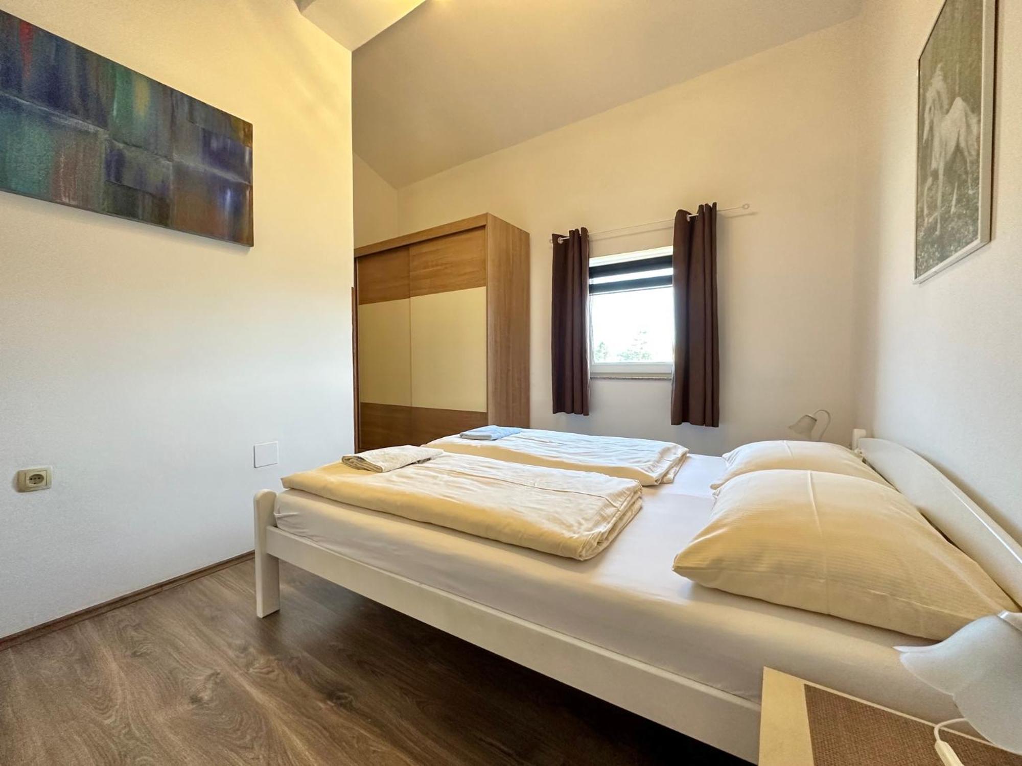 Apartments Hajl Крк Экстерьер фото